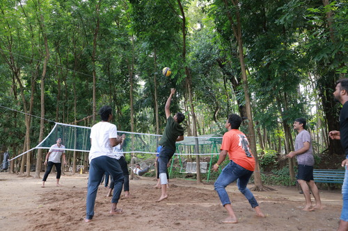 Outdoor games at Thanima Farm Life